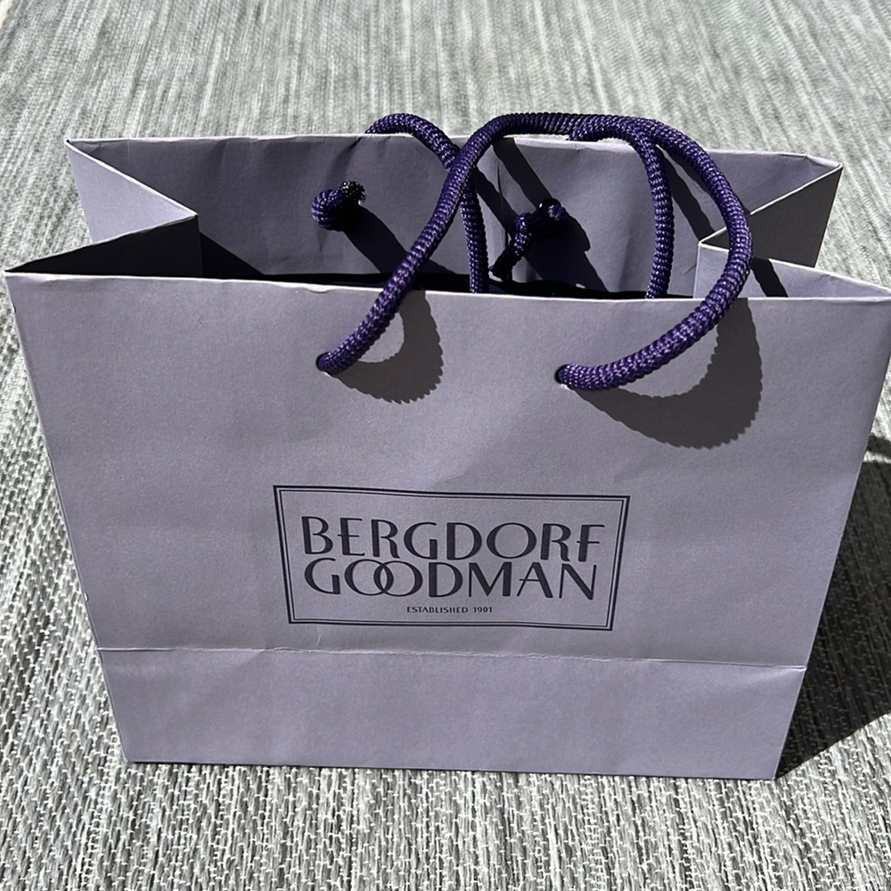 Bergdorf Goodman gift bag